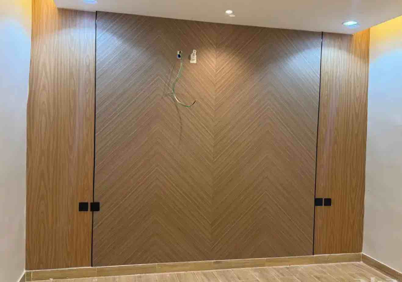 فني ديكورات داخلية بديل الشيبورد بديل الرخام ورق جدران باركيه وترميم فلا - Image 3