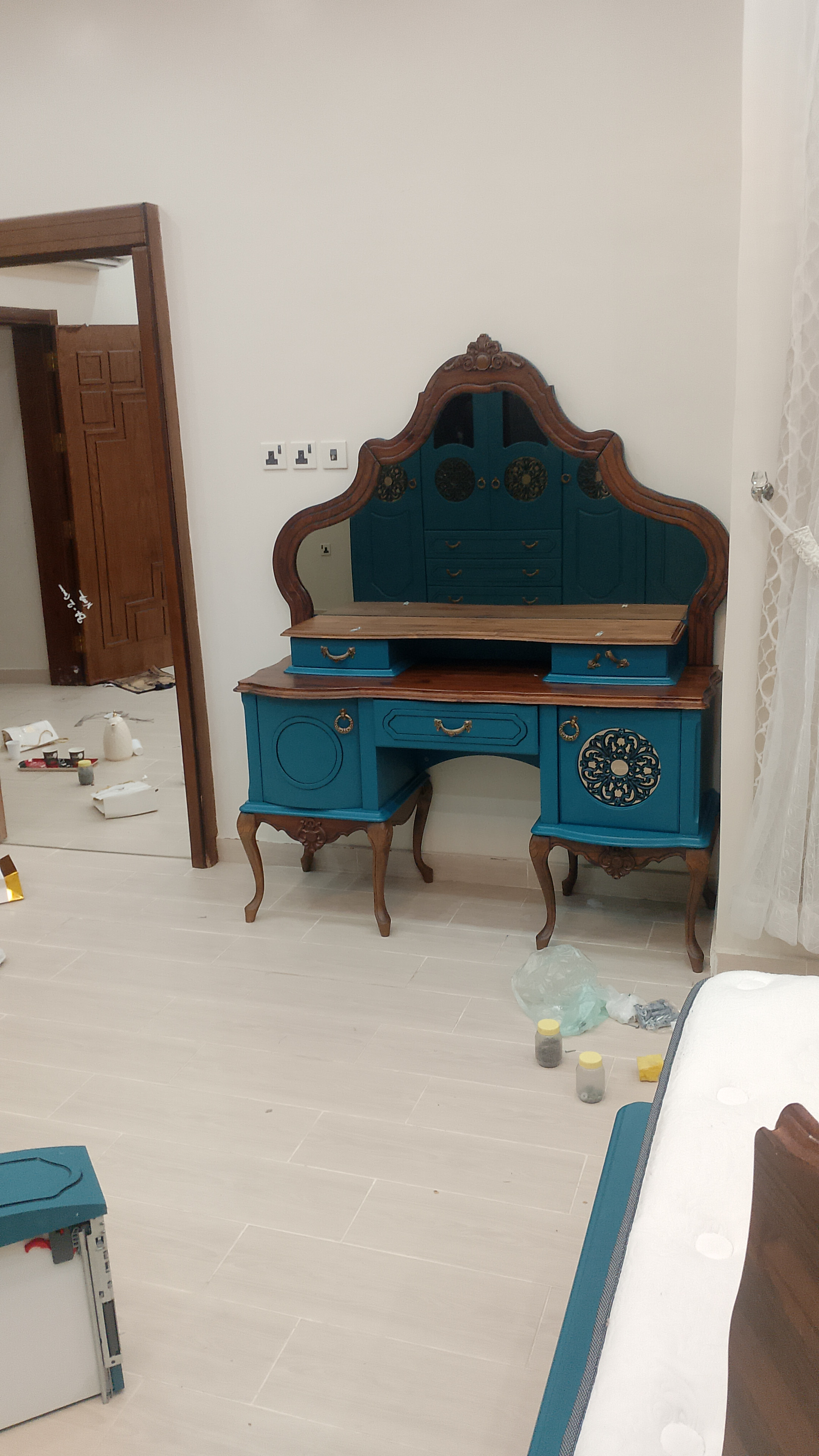 معلم نجار غرف نوم معلم غرف نوم فك ونقل وتركيب اثاث ايكيا تركيب ستاير - Image 4