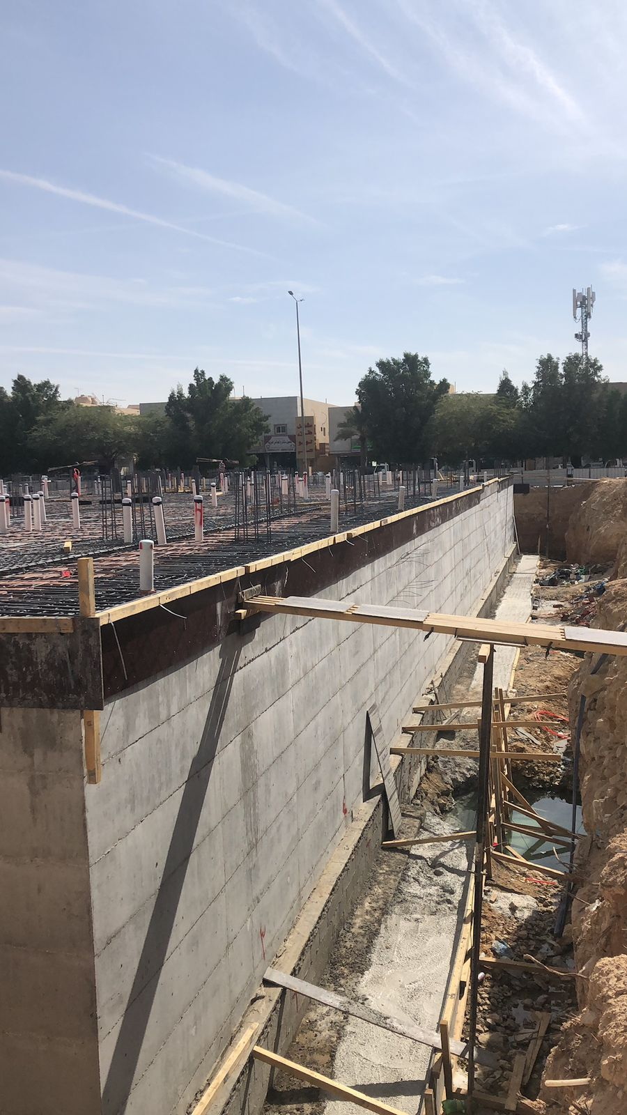 عرض خاص للمقاولات : بناء الفلل والعمائر بسعر 595 ريال للمتر&quot; - Image 5