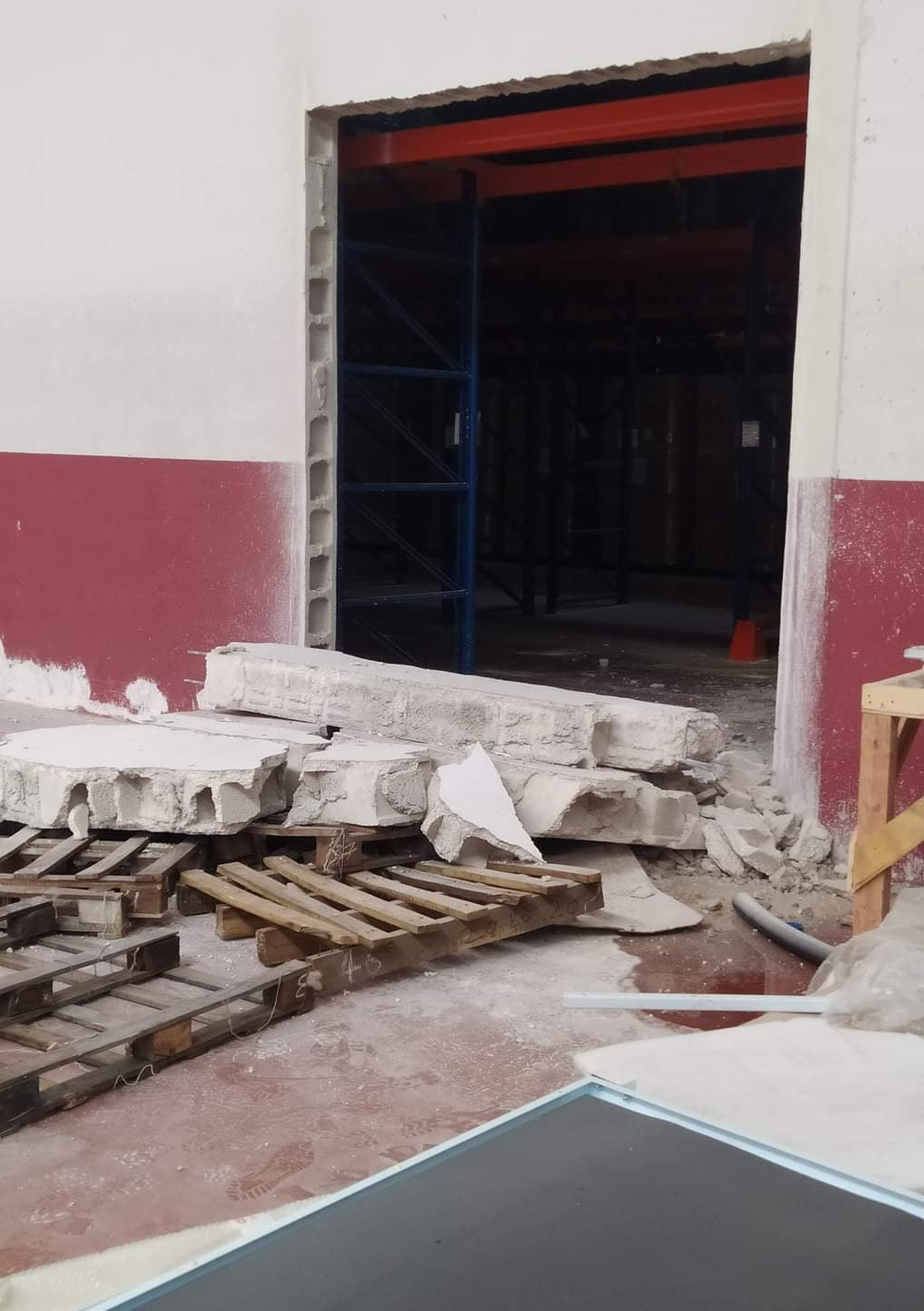 قص خرسانه وفتح الابواب والدرايش وتخريم كور ب - Image 2