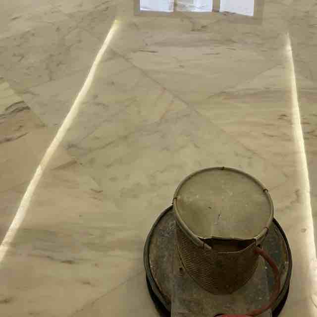 شركة نظافة بينبع 0561393951 - Image 2