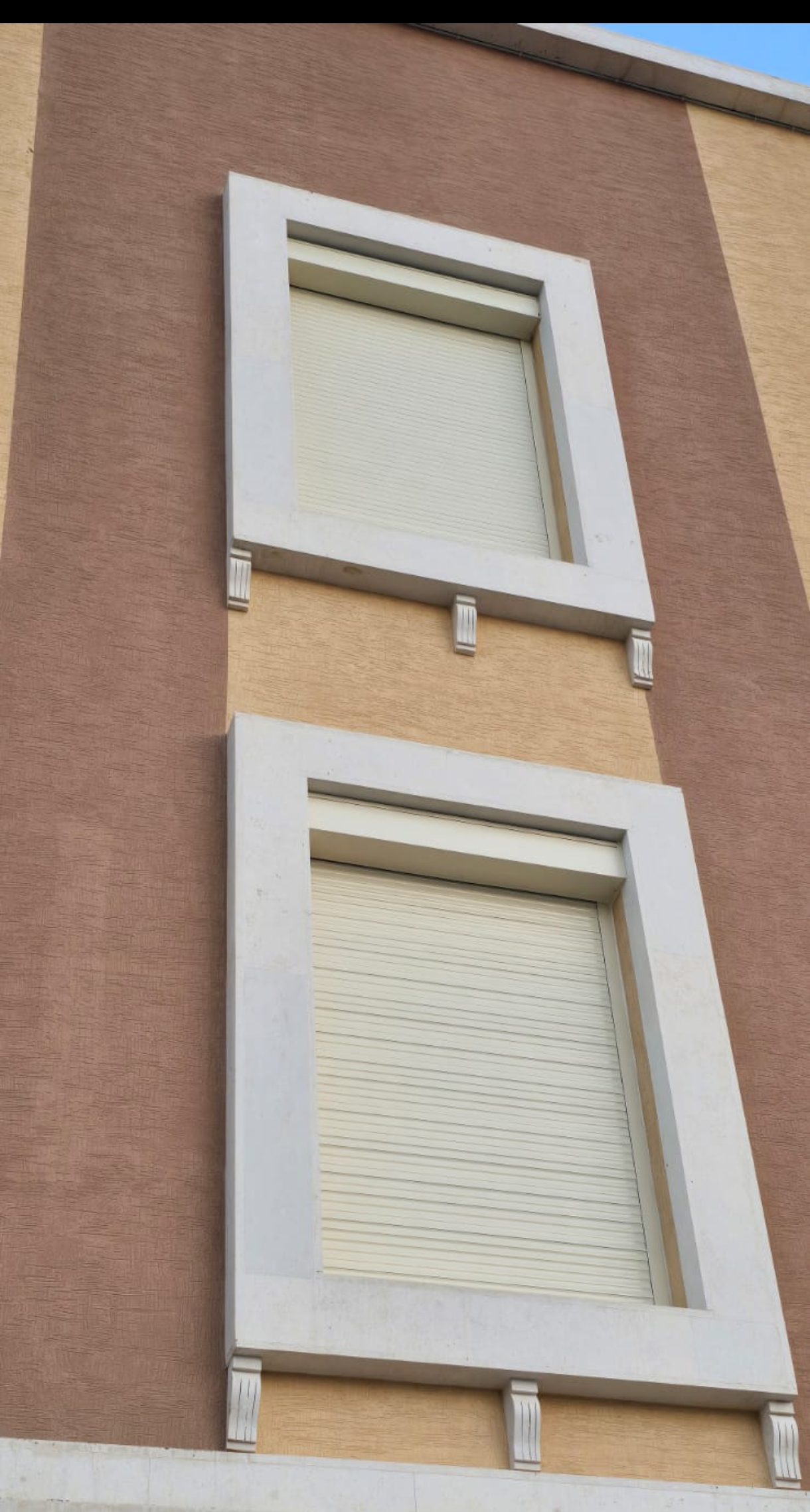 نوافذ شتر اليدوي والكهرباء و كراج سيارات