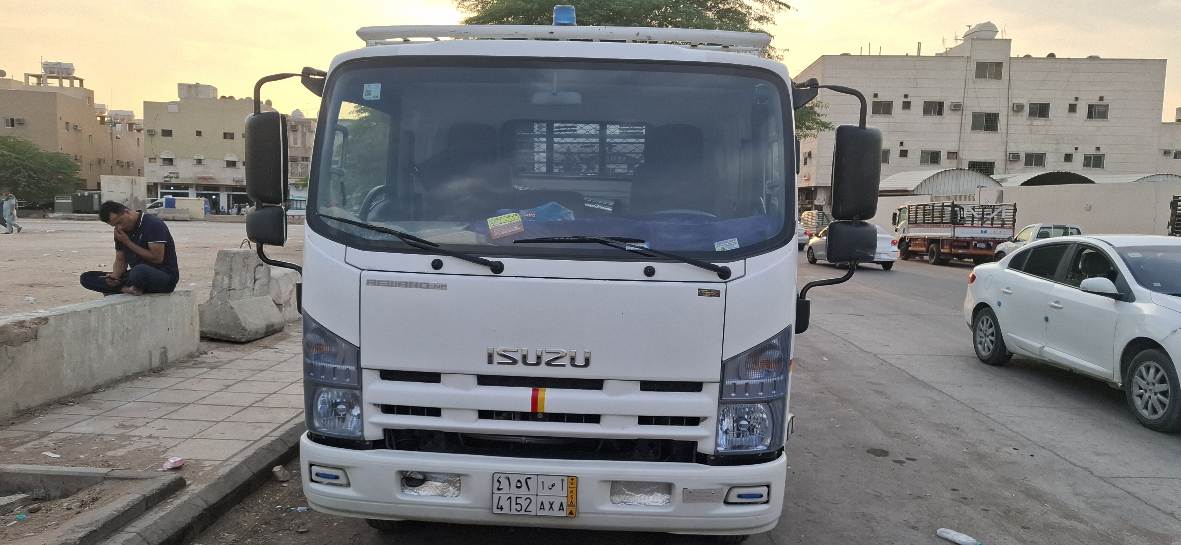 نقل اثاث عفش عمال نجار  با كسناني - Image 3