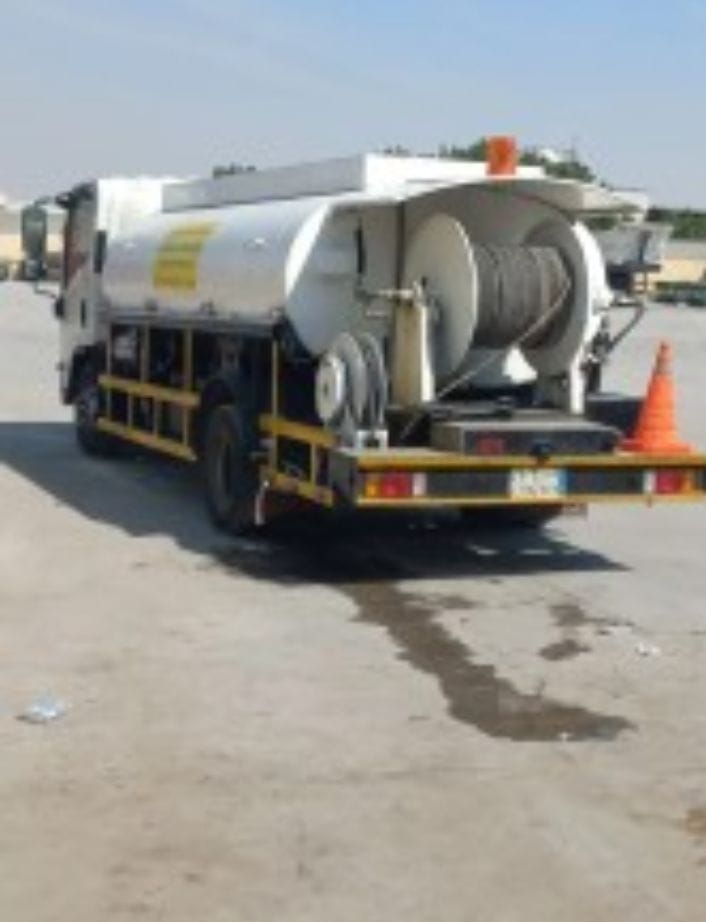 تسليك مجاري بالرياض كمبروسر شفط بيرات وسحب الدهون - Image 3