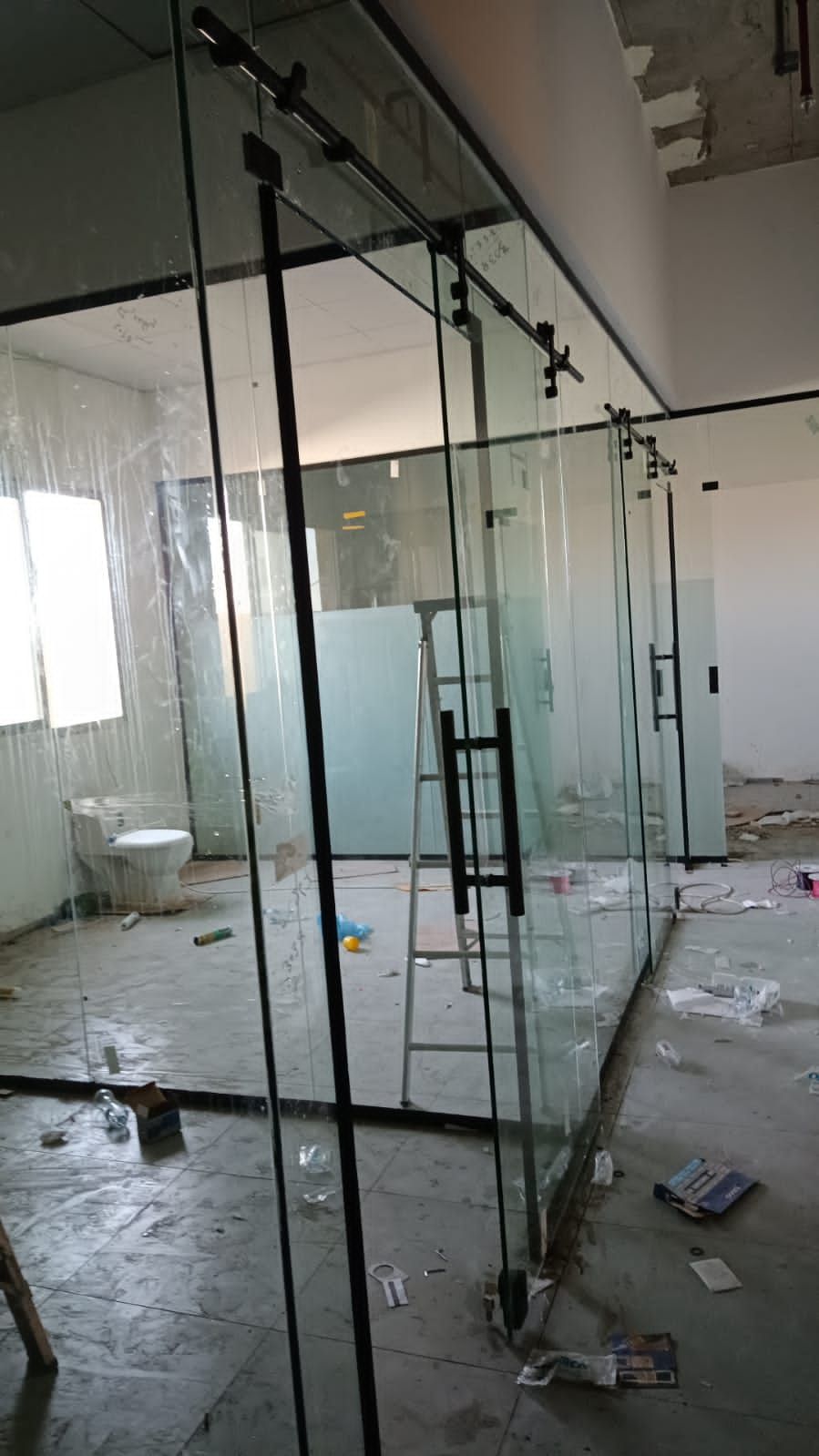 زجاج سكريت - Image 12