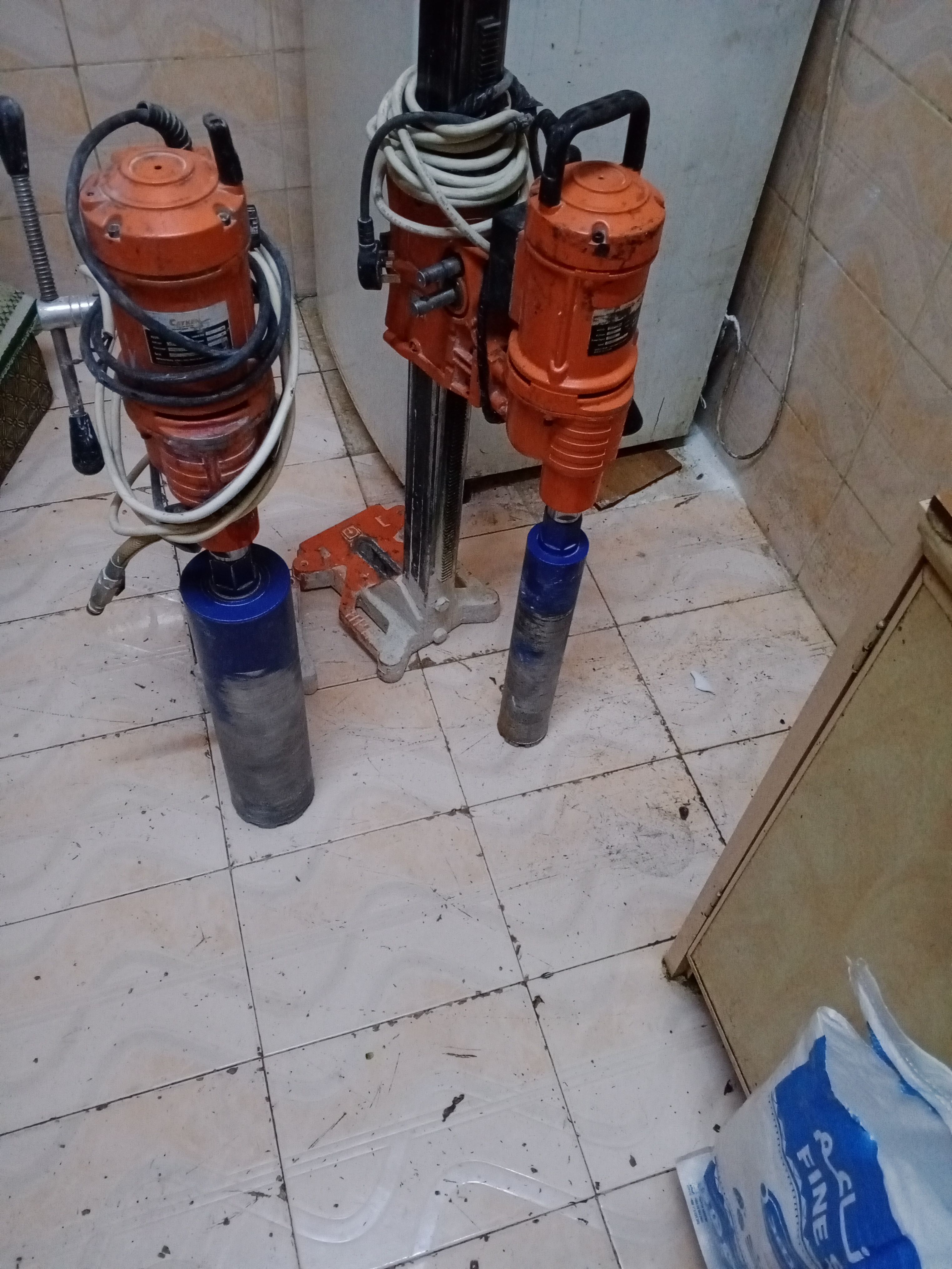 فتحات كور تخريم خرسانه وقص جدران بالمنشار الليزر