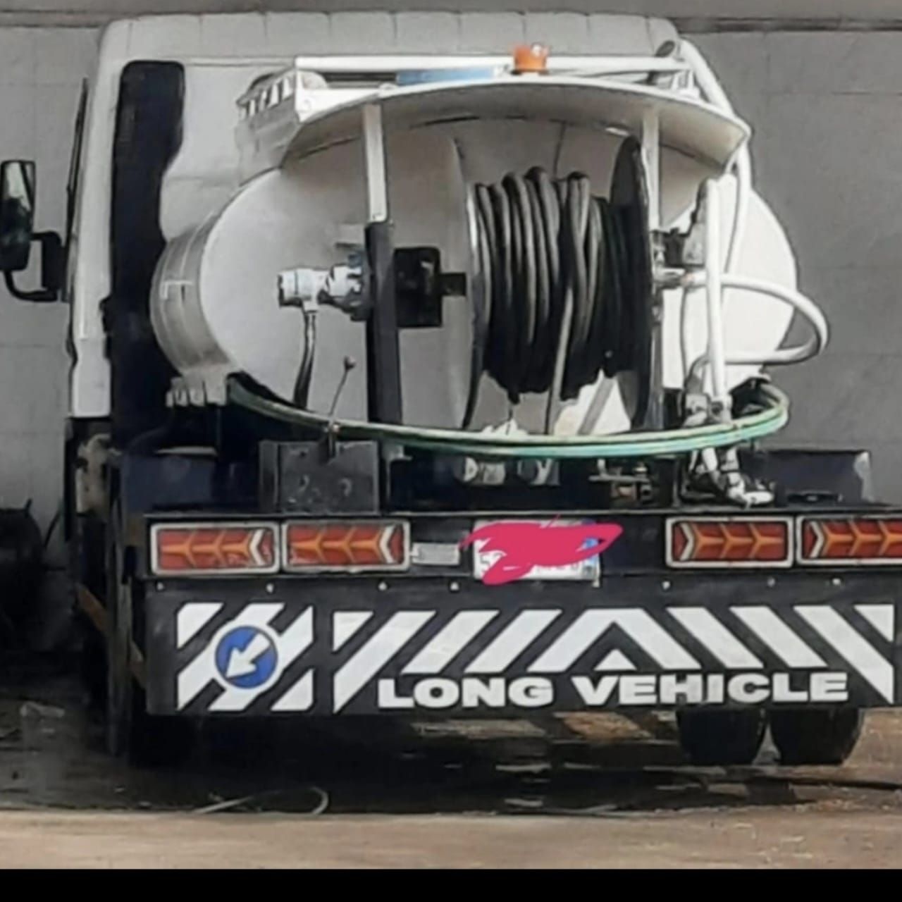 تسليك مجاري حمامات مطابخ غرف تفتيش تنظيف البيارات معالجة صر