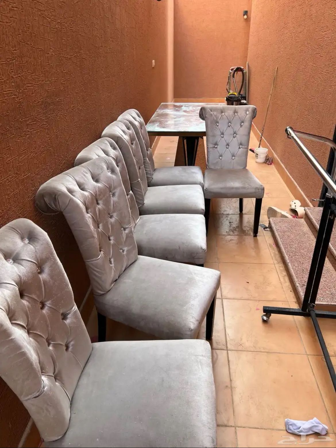دينا طش اثاث قديم تالف بالرياض 0557619684