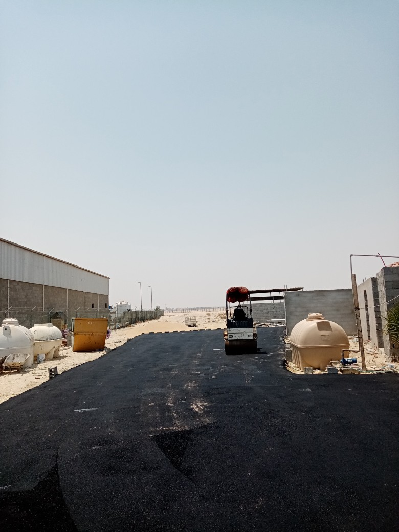 مقاول هدم والاسلفت واعمال الايبوكسي - Image 2