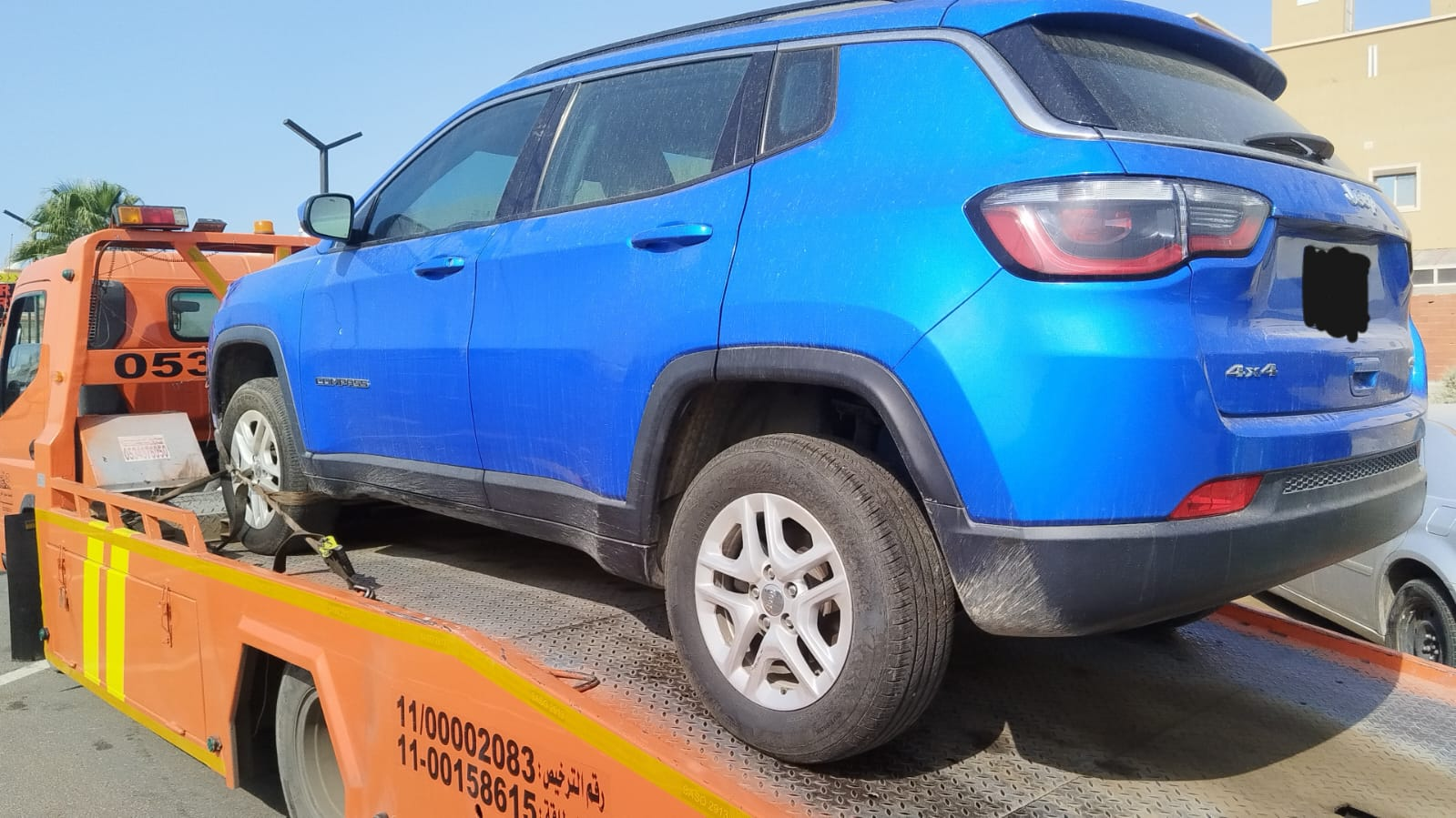 سطحه للنقل السيارات