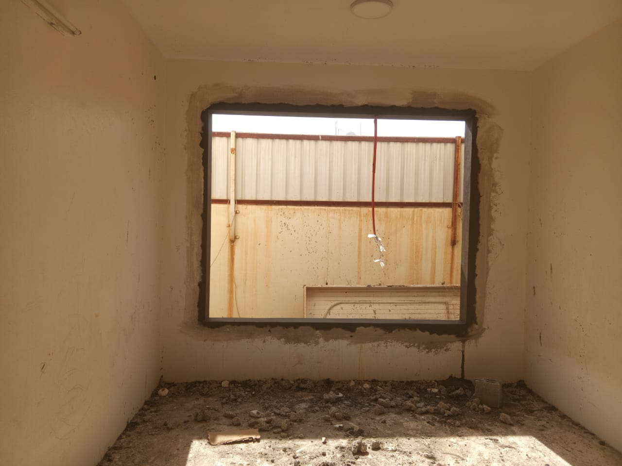 عمال تكسير - Image 4