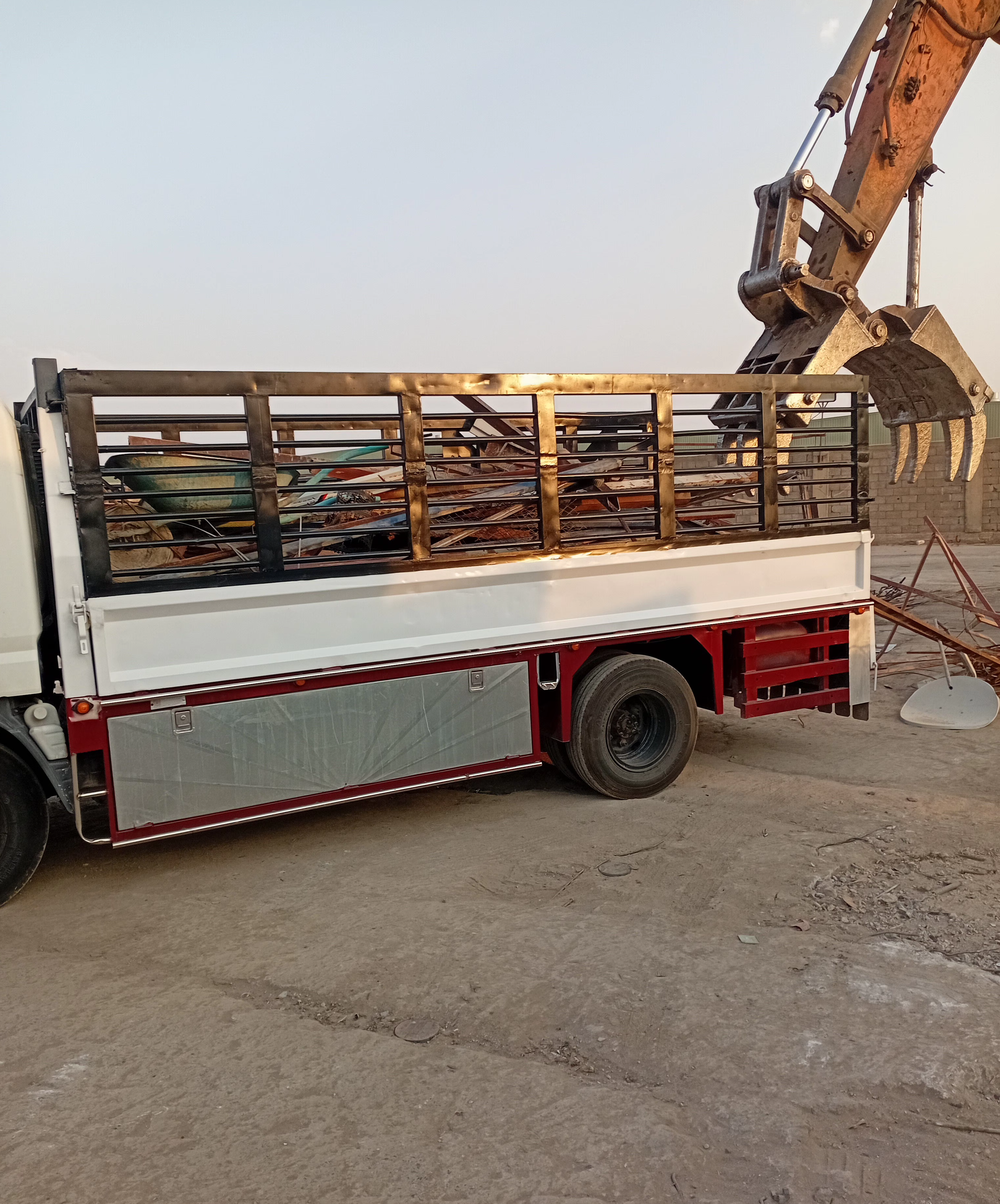 نشتري  سكراب في الرياض بجميع أنواعه نقل سكراب