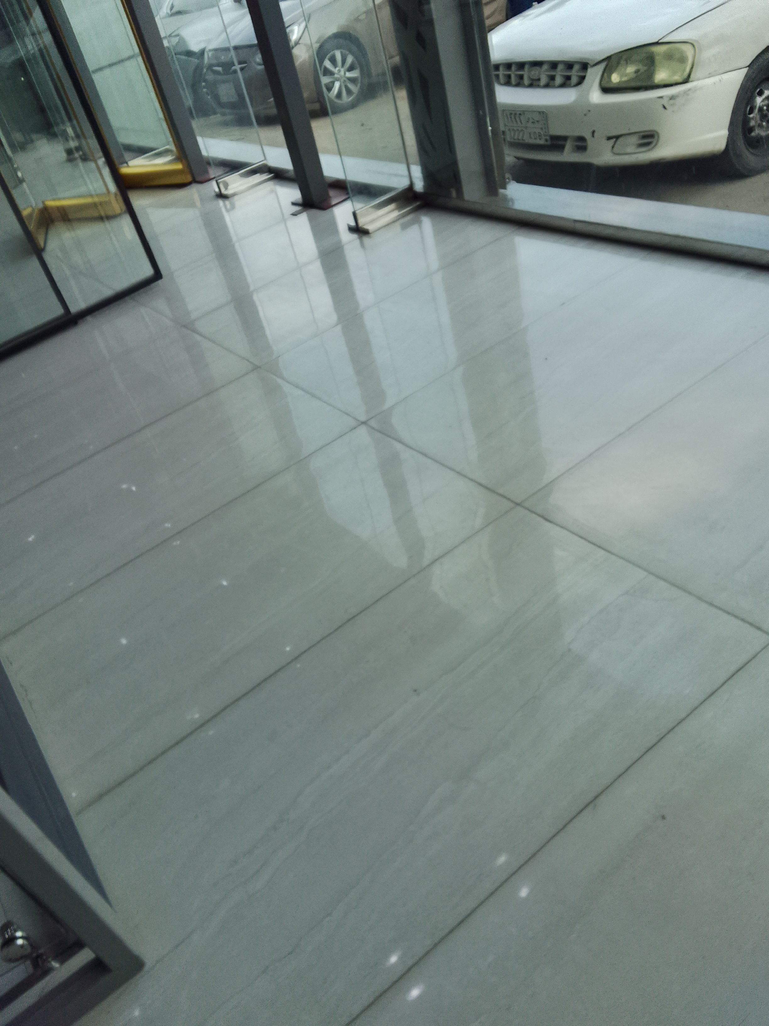 زجاج سكريت - Image 3