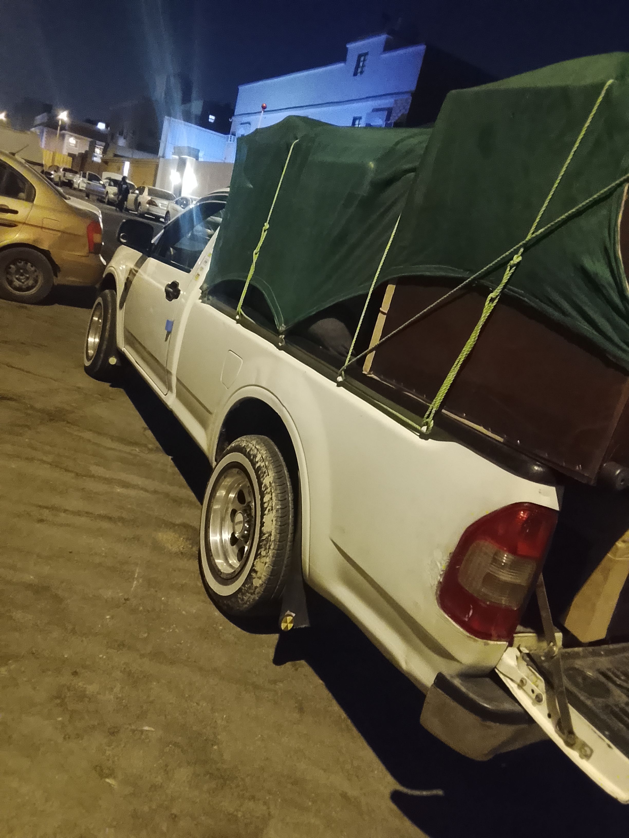 ونيت توصيل ونقل العفش داخل وخارج الرياض