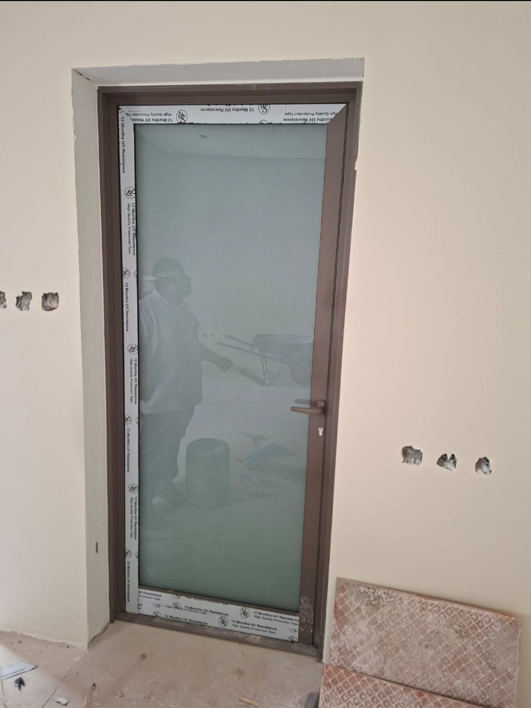 الزجاج السكريت والمنيوم والمريات - Image 6